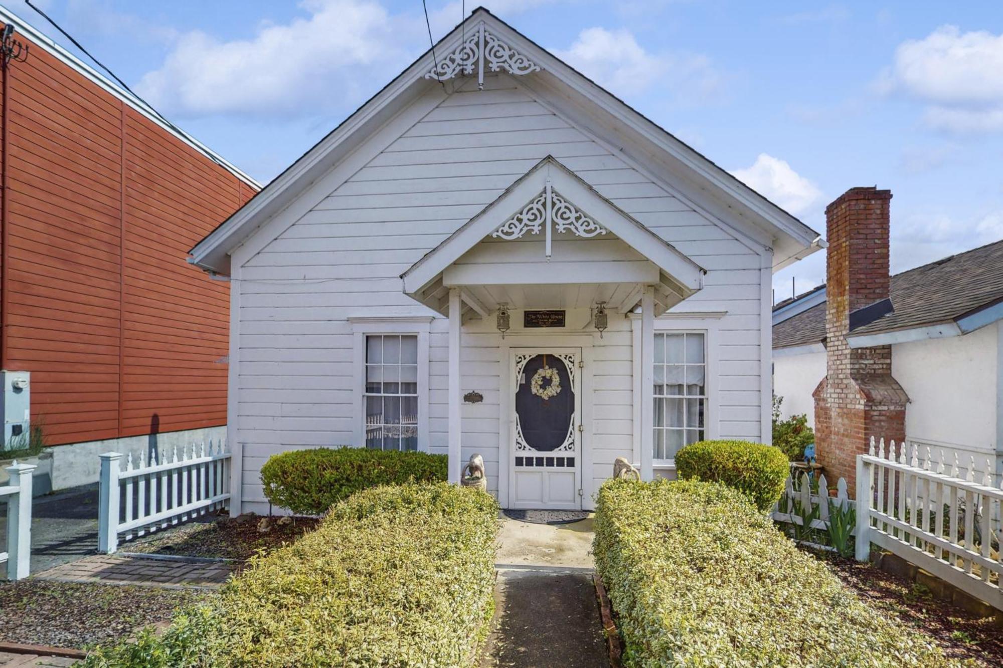 White House Villa Ferndale Exterior photo